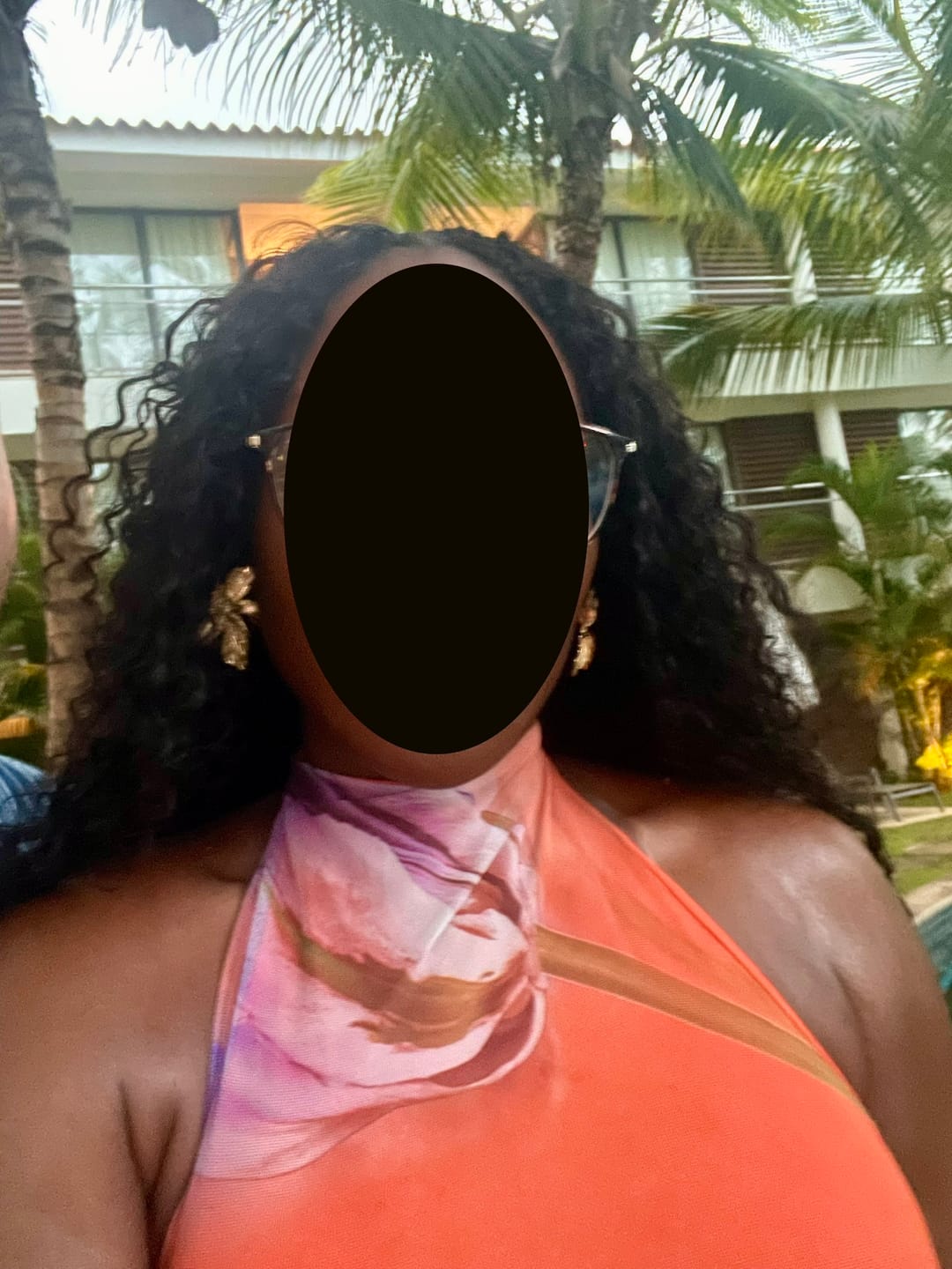 Customer photo review of Double Drawn Burmese Spanish Curl Human Braiding Hair