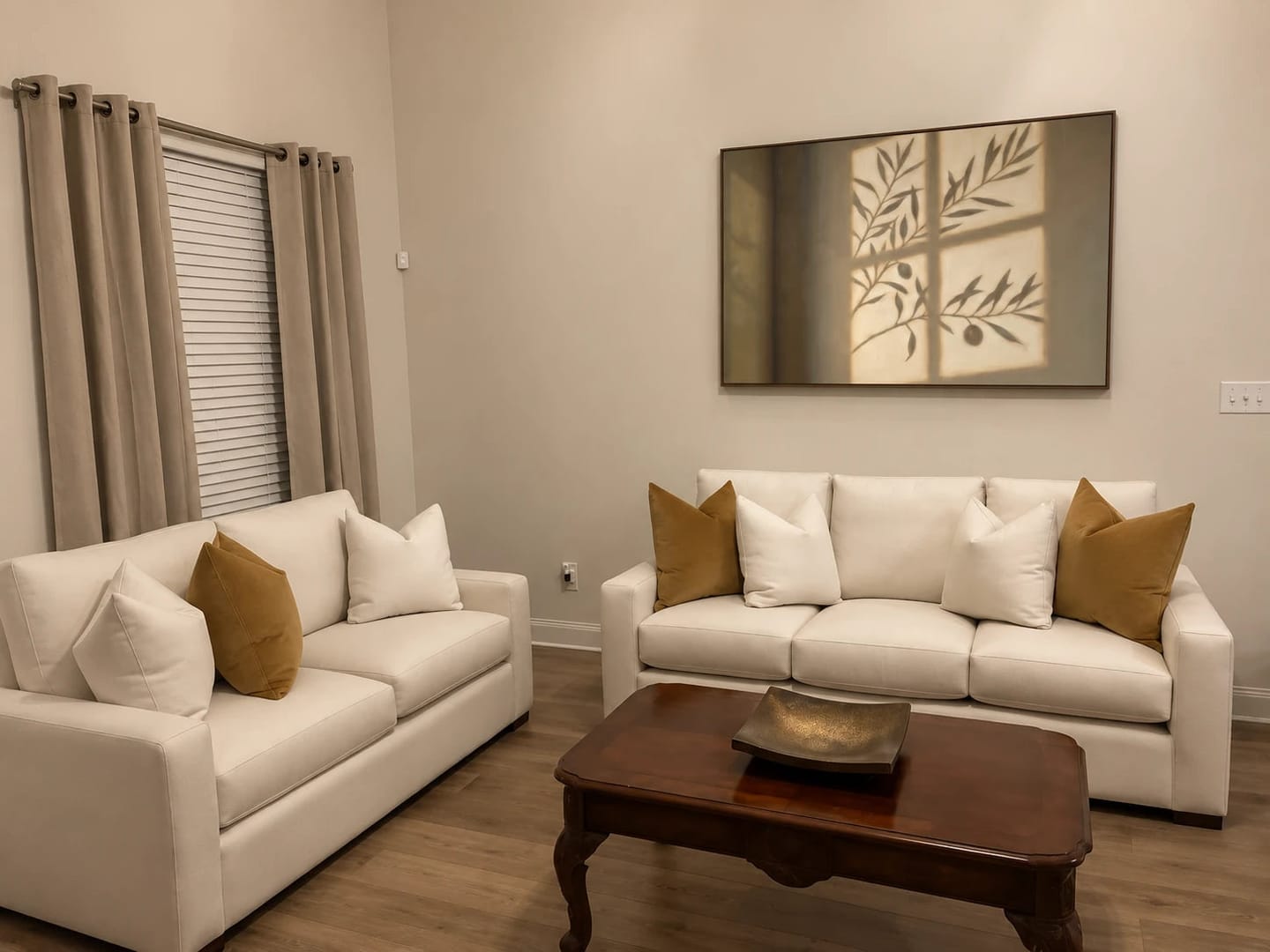 Customer photo review of Expressive Contemporary Art｜Olive Window Shadows
