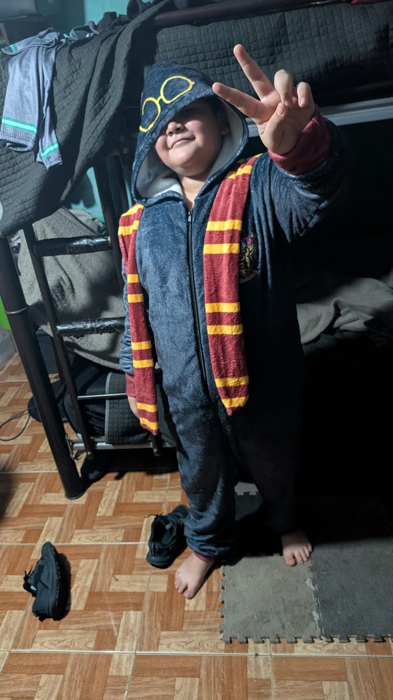 Customer photo review of Mameluco Harry Potter Gryffindor