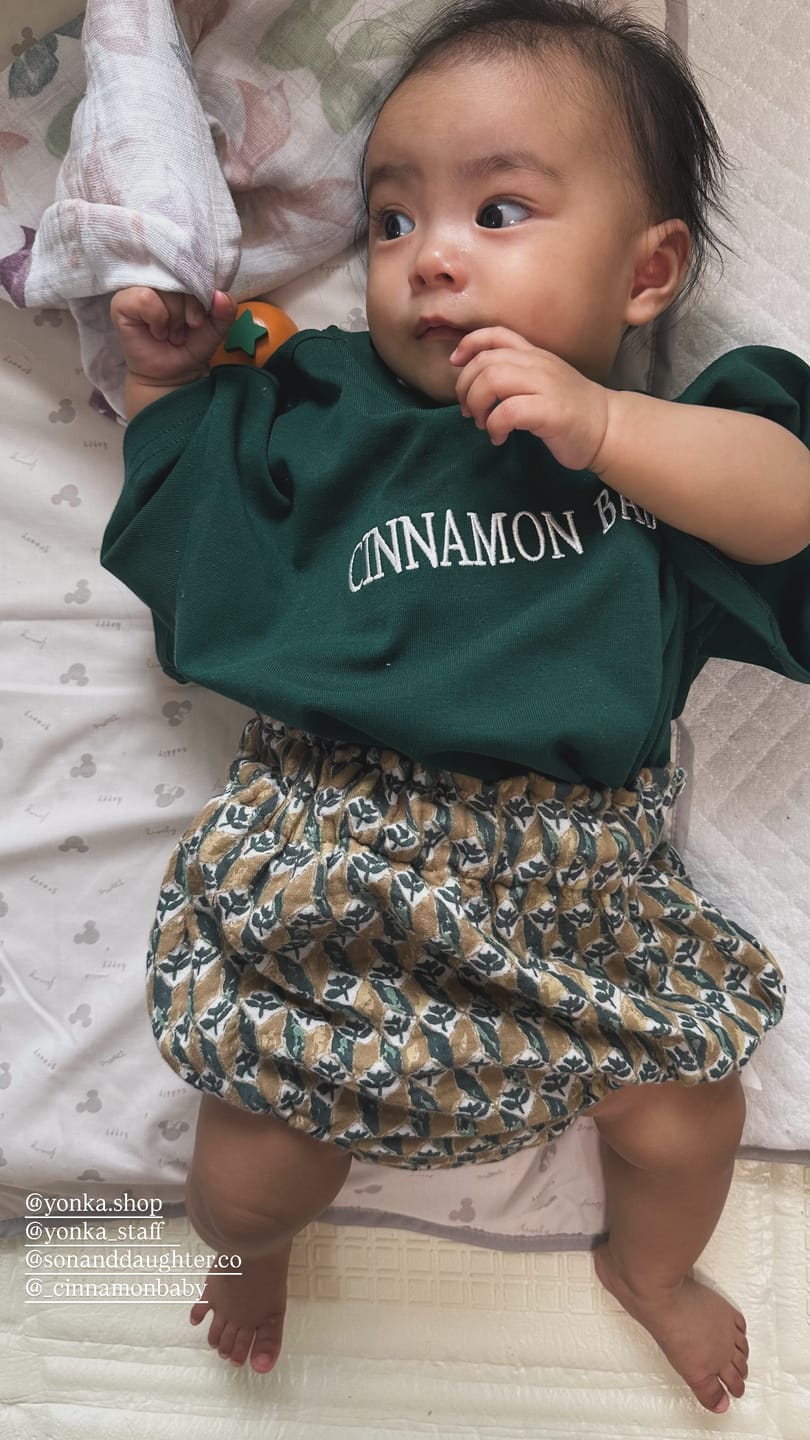 Customer photo review of 【CinnamonBaby】Campus Tee - Emerald