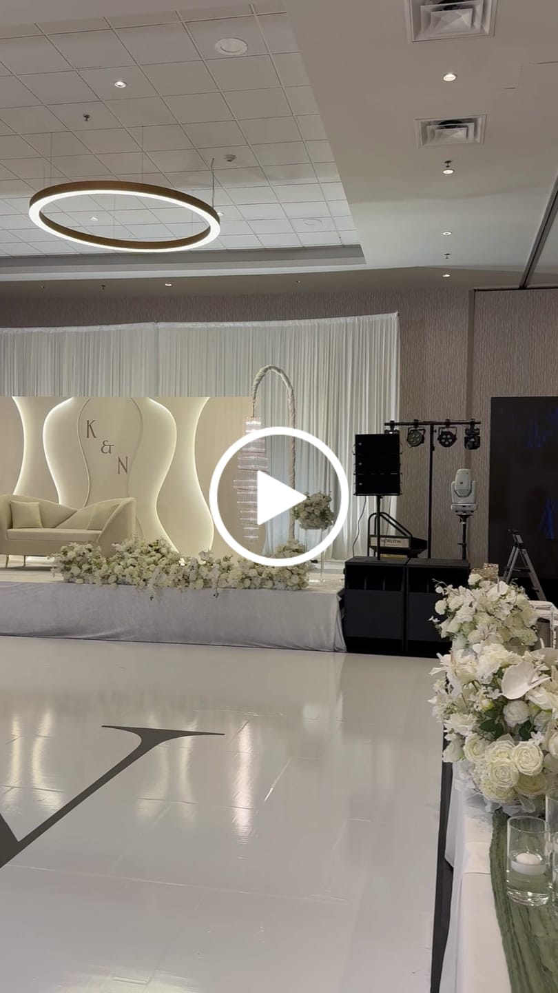 Customer video review of Hosa PRX-110, 10 ft Power Cord with REAN Power X Connectors - Compatible with Neutrik powerCON TRUE1