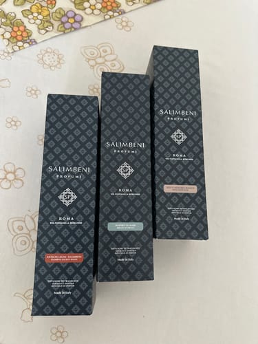 Customer photo review of Antichi Legni Salimbeni 100 ml + Zagara di Taormina da 100 ml in PROVA OMAGGIO + Seta e Muschio Bianco da 100ml in PROVA OMAGGIO