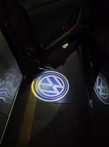 Customer photo review of Proyector Led Logo Personalizado 2 Piezas