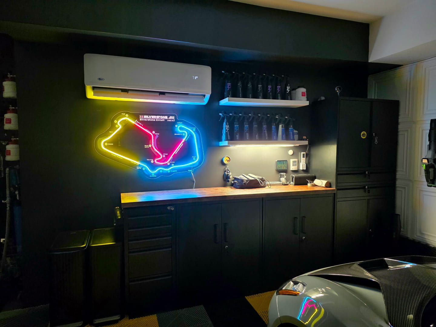 Customer photo review of Silverstone Circuit Neon Race Track
