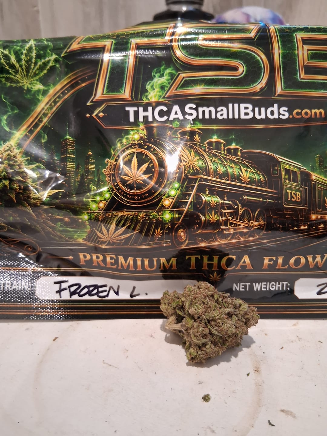 Customer photo review of Frozen Lemons THCA Flower