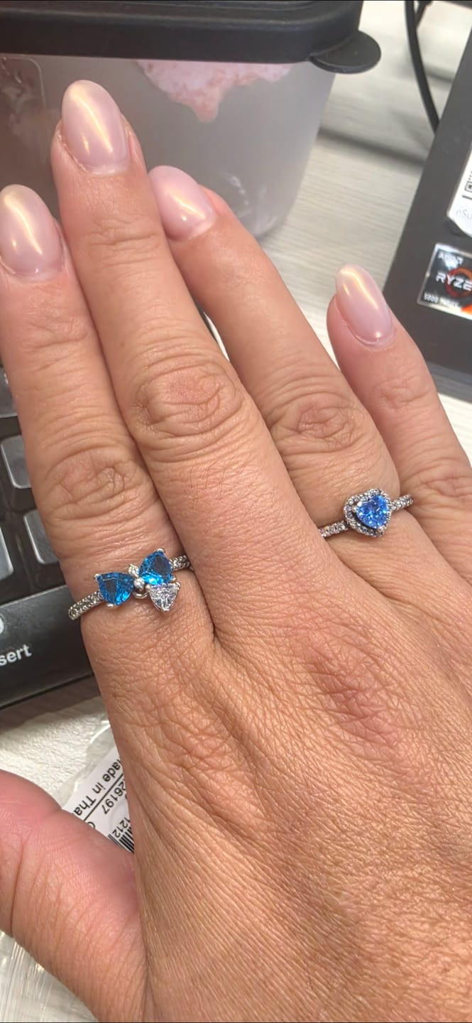 Customer photo review of ANILLO PANDORA LAZO AZUL BRIDGERTON PLATA .925 MOÑO