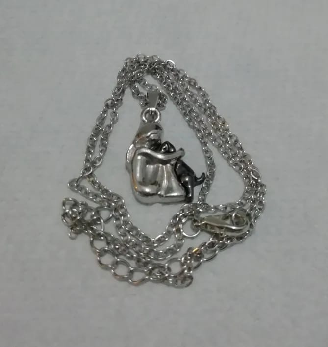 Customer photo review of MyPeerlie - Collar Mamas De Perros
