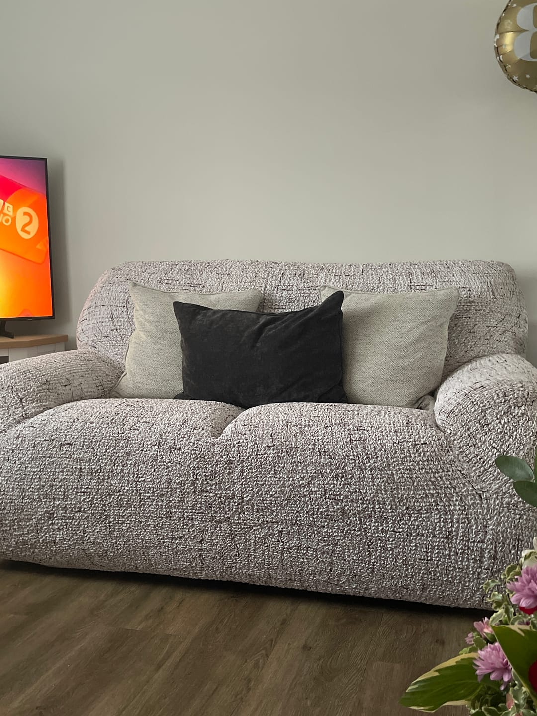 Customer photo review of 2 Seater Sofa Cover - Vittoria White, Microfibra Printed