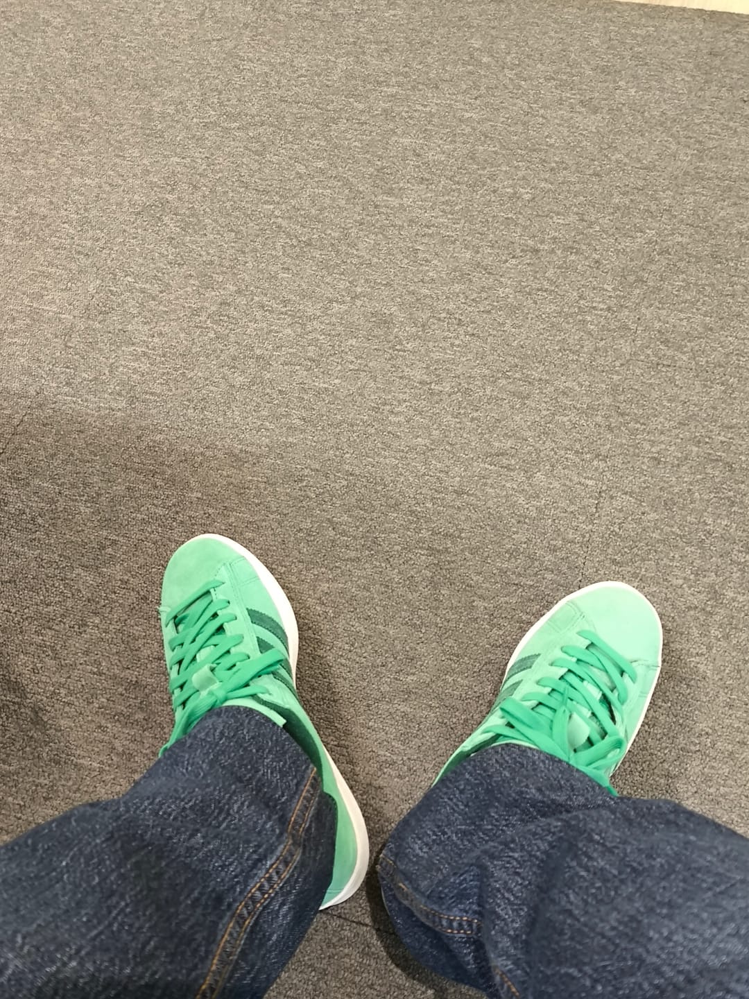Customer photo review of Zapatilla Adidas Campus Adv Hombre Verde - Blanco