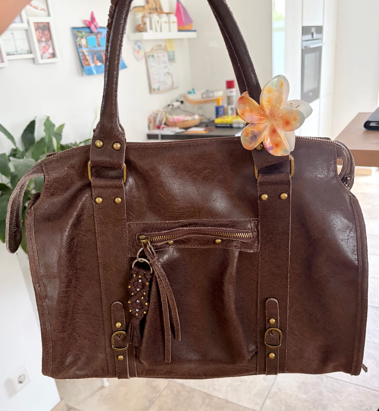 Customer photo review of It girl bag espresso martini
