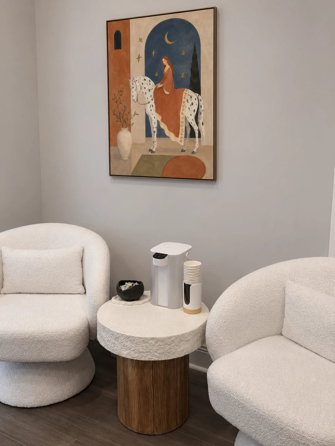 Customer photo review of Modern Folk Art｜Moon Gate Reverie