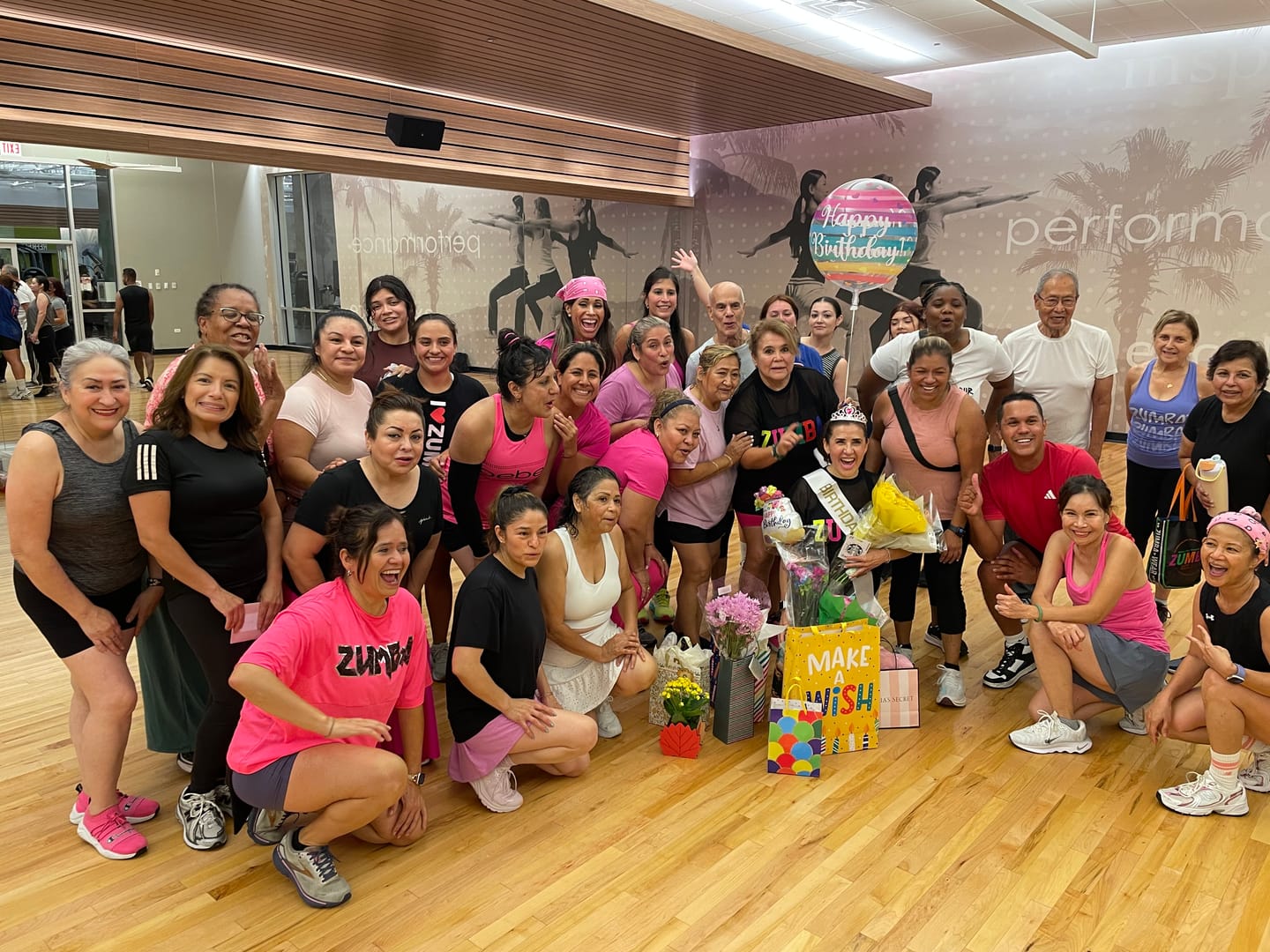 Customer photo review of Zumba Worldwide Boxy Mesh Top