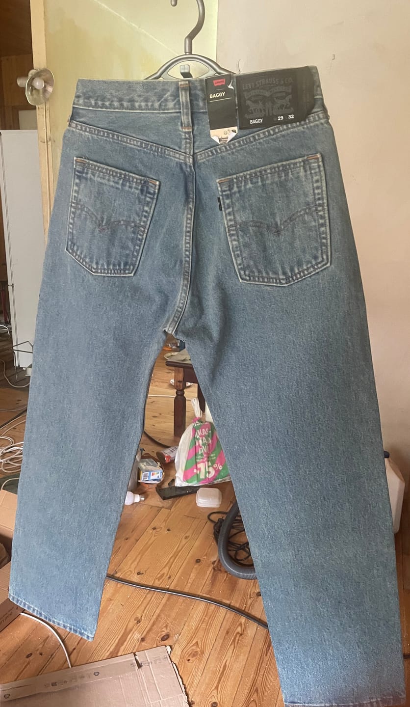 Customer photo review of Skate Baggy 5 Pocket New Sulphuric Haze Med Indigo Worn In - Pantaloni Denim Jeans Uomo Blu  Uomo LEVIS