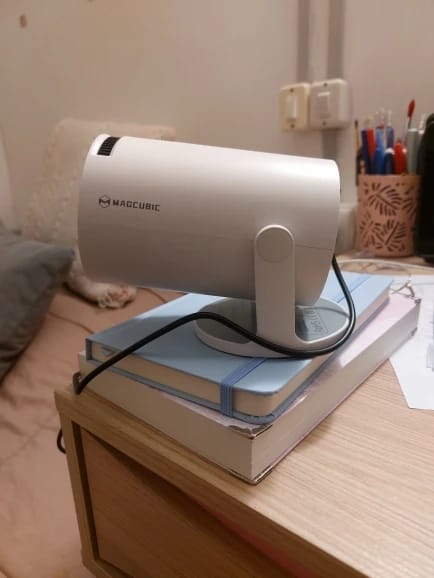 Customer photo review of Mini Proyector Smart 180 VELTRIX™