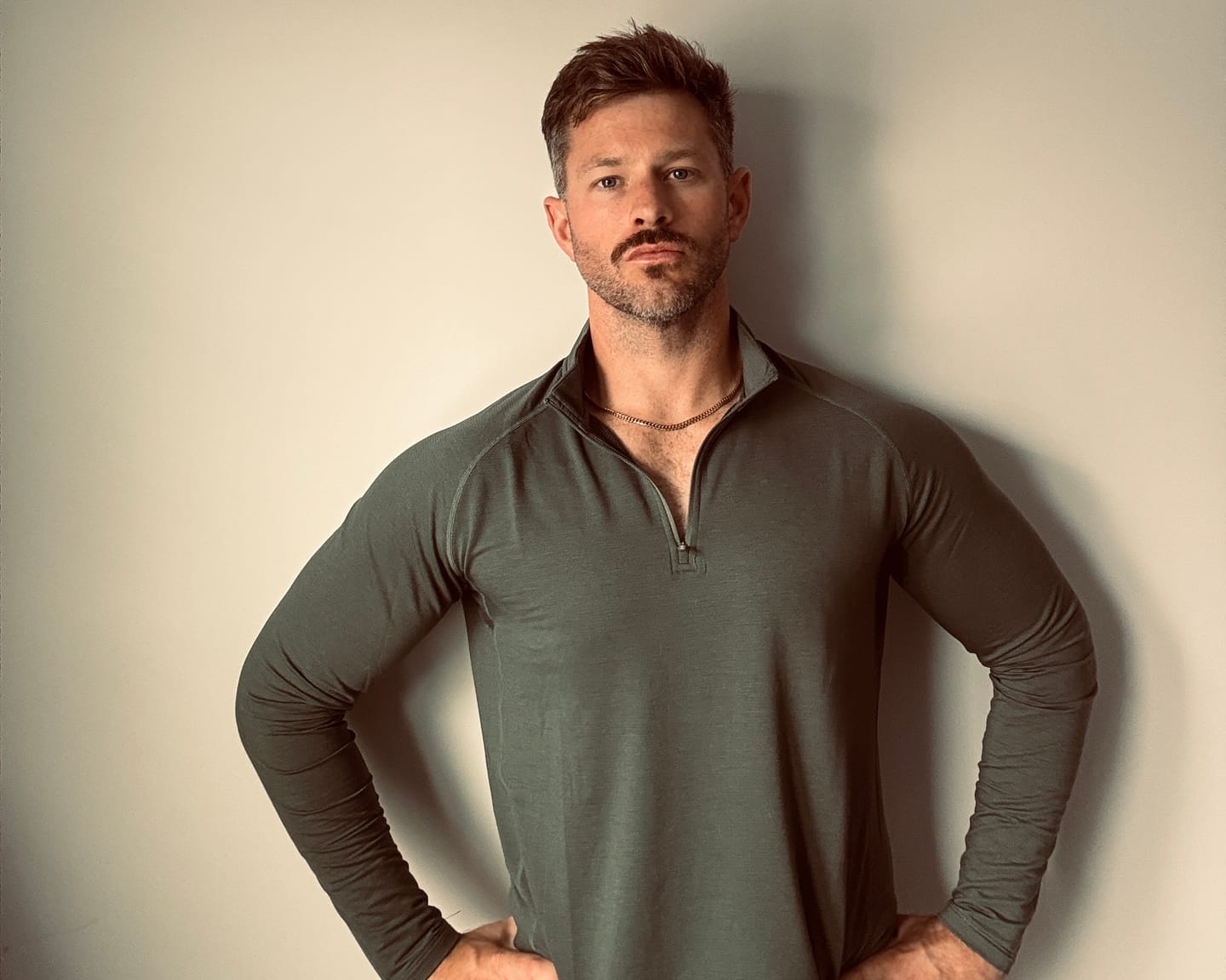 Customer photo review of Performance Airknit Fitted Quarter Zip