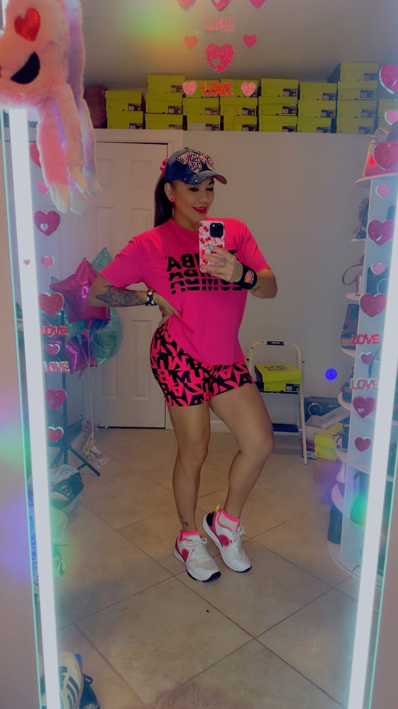 Customer photo review of Ultrabright High Waisted ZW Biker Shorts