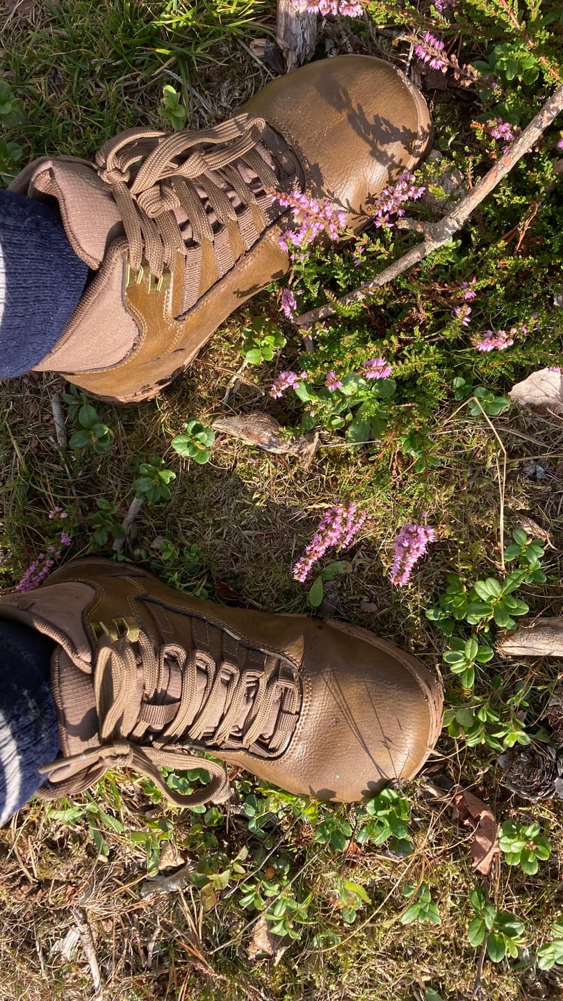 Customer photo review of Vaistoa Uoma 2 | Barefoot Trekking Boots