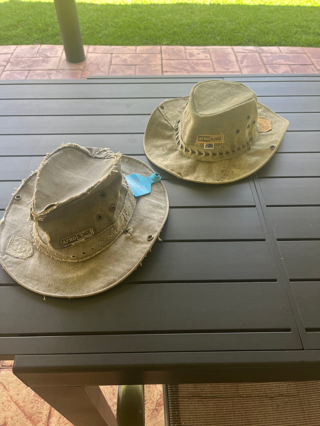 Customer photo review of RENEGADE / MYSTERY HAT - vintage truck canvas