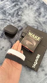 Customer photo review of WAKE™ – La sveglia vibrante per bambini