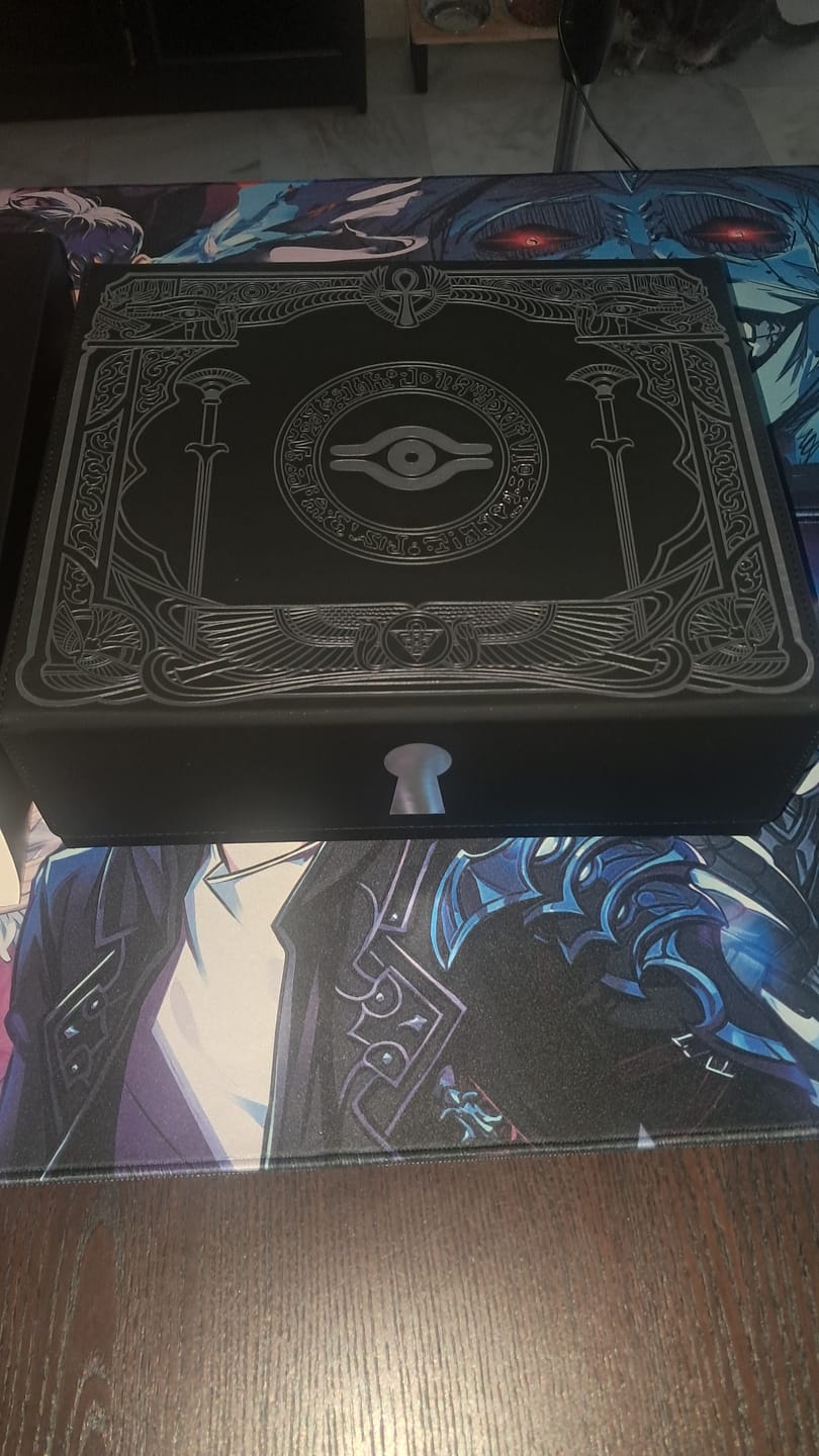 Customer photo review of The Darkest Magician Storage Box
