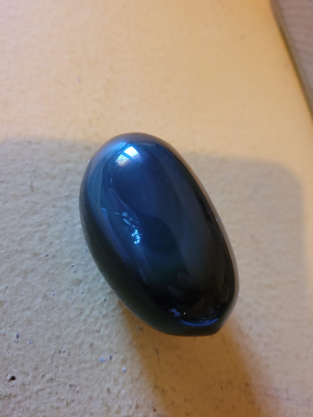 Customer photo review of Obsidienne Arc-en-ciel - Galet