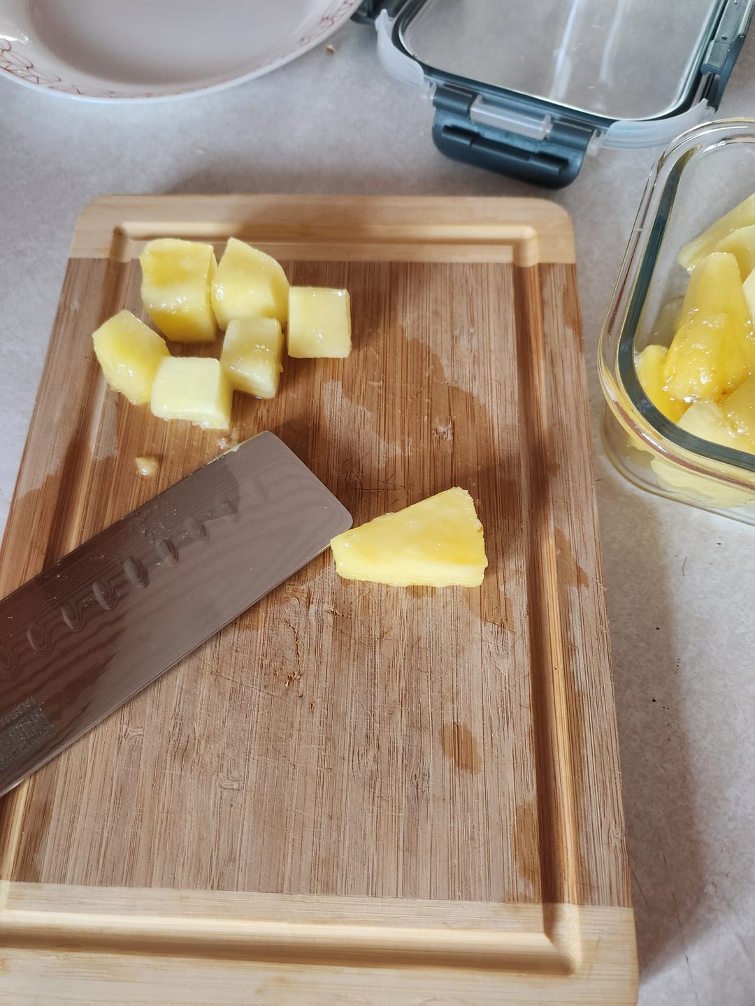 Customer photo review of 6.5" Damascus Nakiri Knife with Sheath