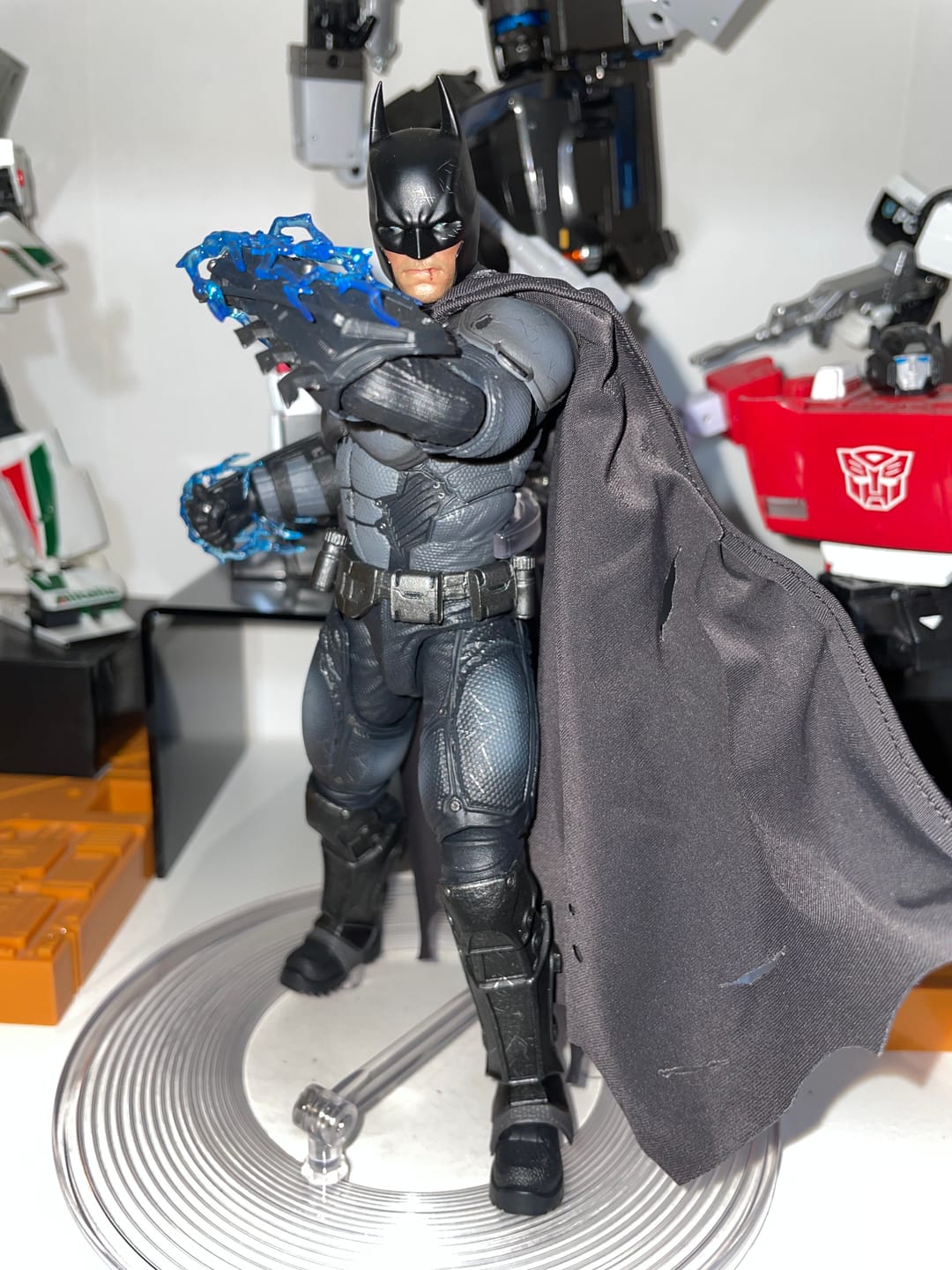 Customer photo review of Batman: Arkham Origins - Batman (Battle Damaged Version) Action Figure