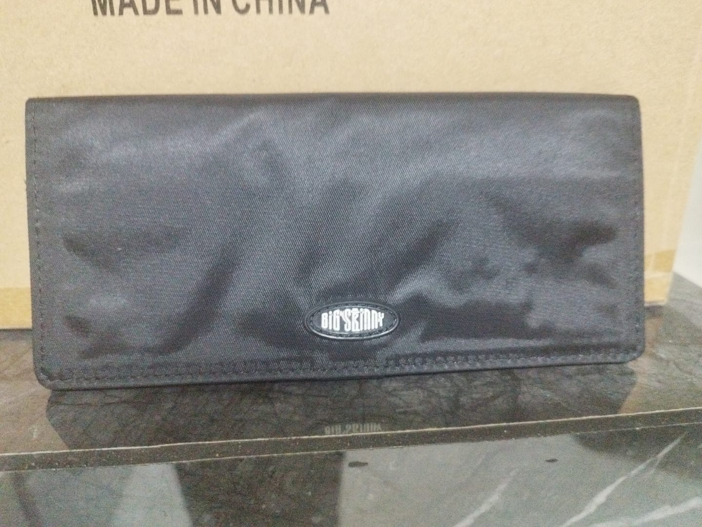 Customer photo review of Executive Black