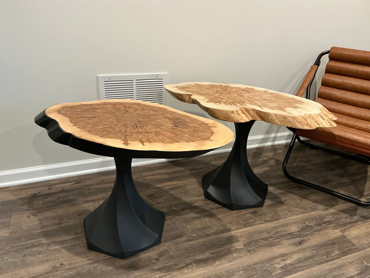 Customer photo review of End Table Base 217 Lithe 20" H Minimalist Style