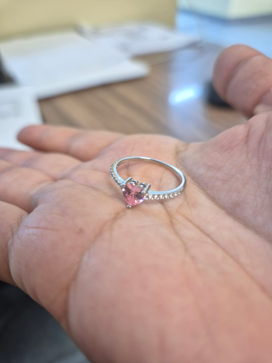 Customer photo review of Anillo Promesa Heart Pink Plata 925