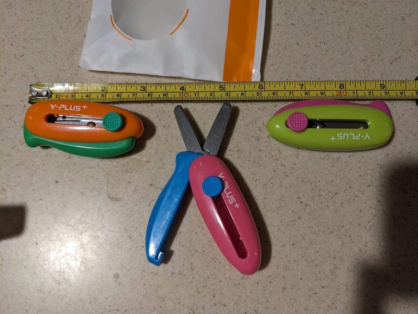 Customer photo review of Toddler Scissors