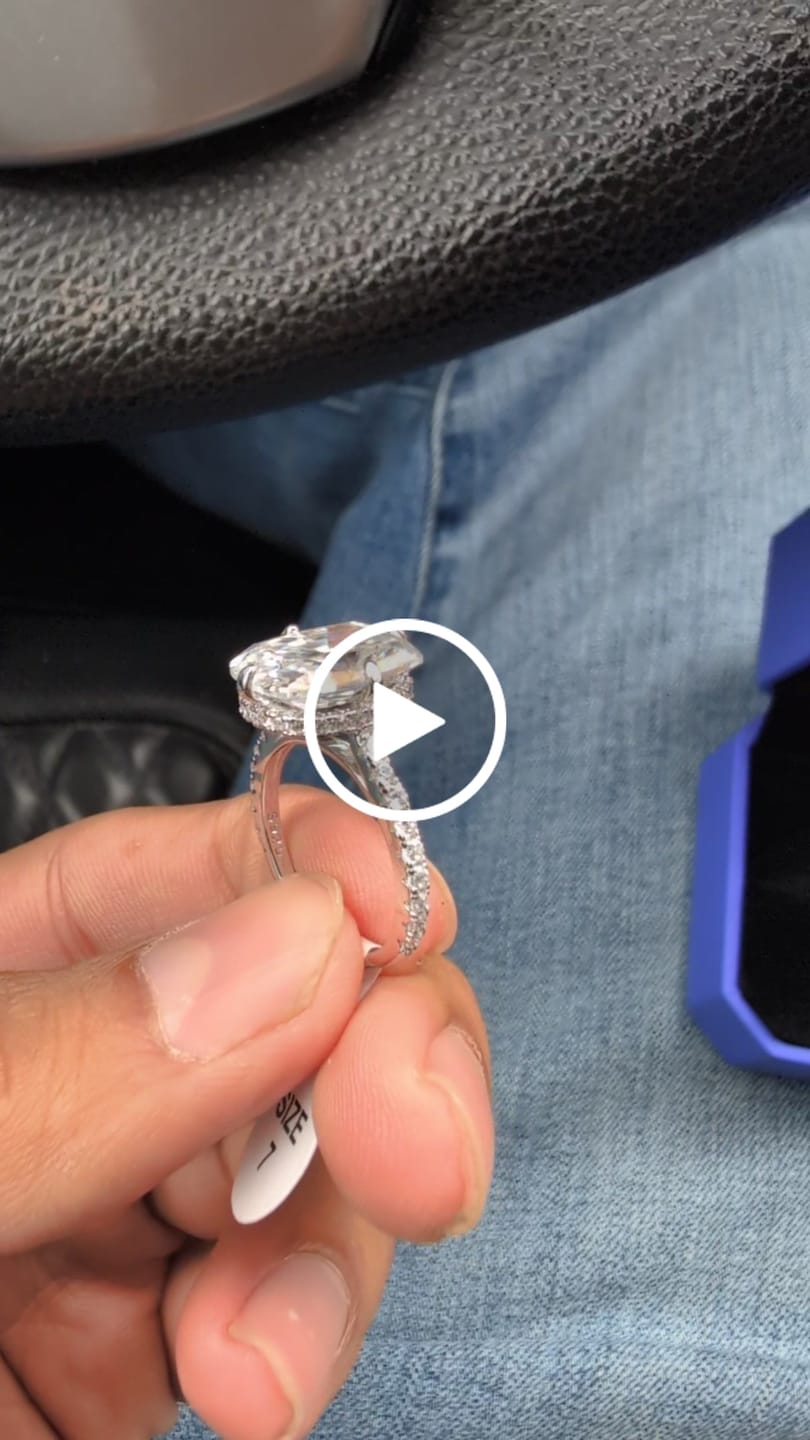 Customer video review of Destino Angelo Eternità Ring