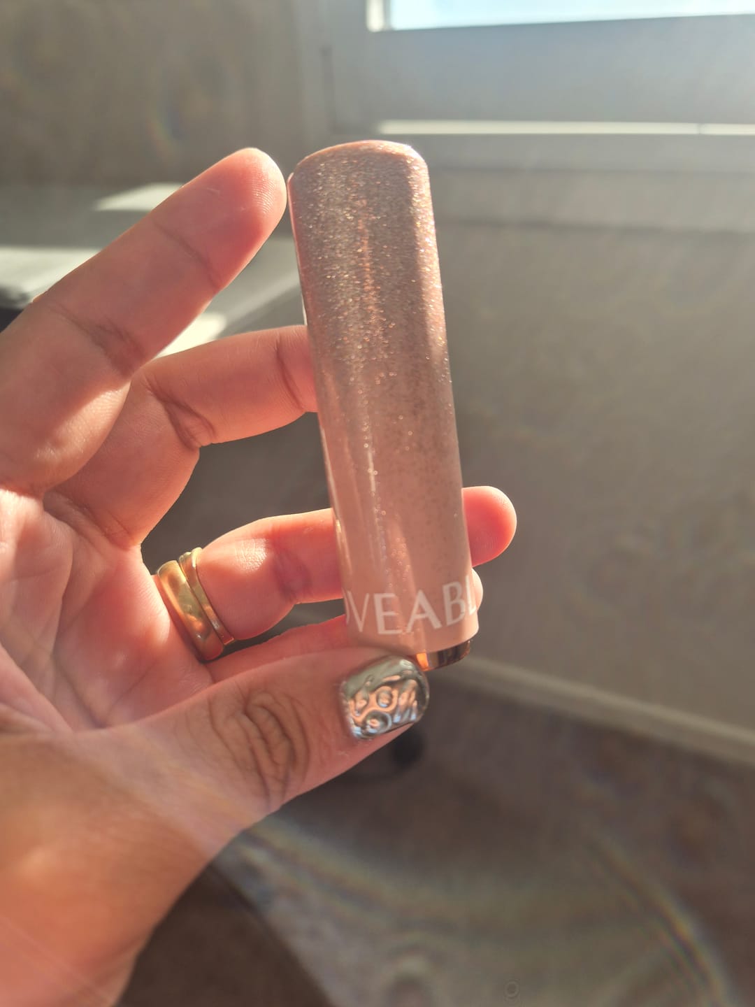 Customer photo review of Velvet Renew Lip Balm