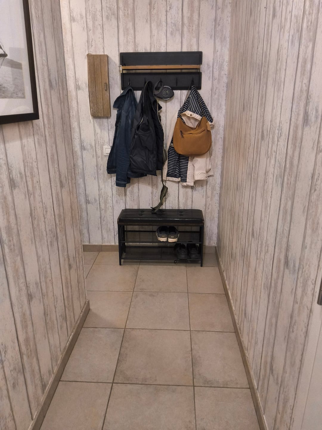 Customer photo review of Schoenenrek industrieel met bank | Houtlook en Staal | 80x30x48cm