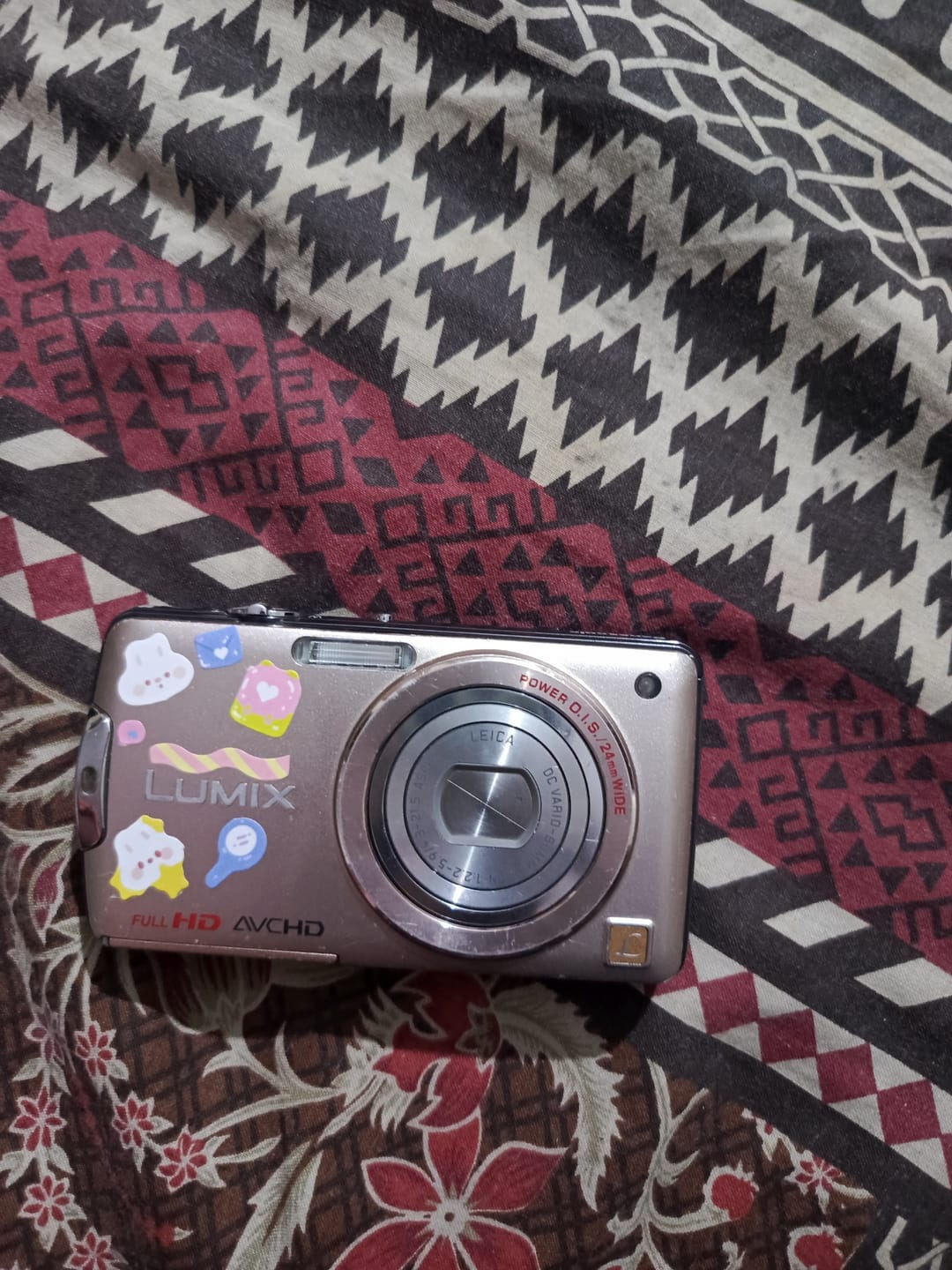 Customer photo review of LUMIX FX700