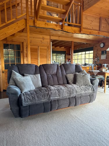 Customer photo review of Cosy Couch - Couch Cover