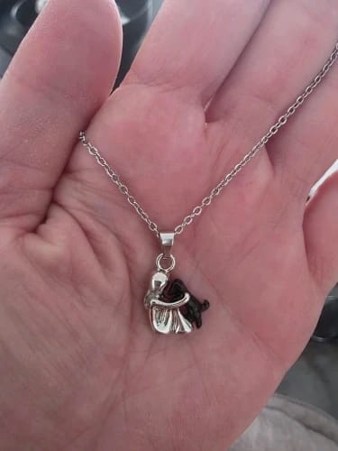 Customer photo review of MyPeerlie - Collar Mamas De Perros