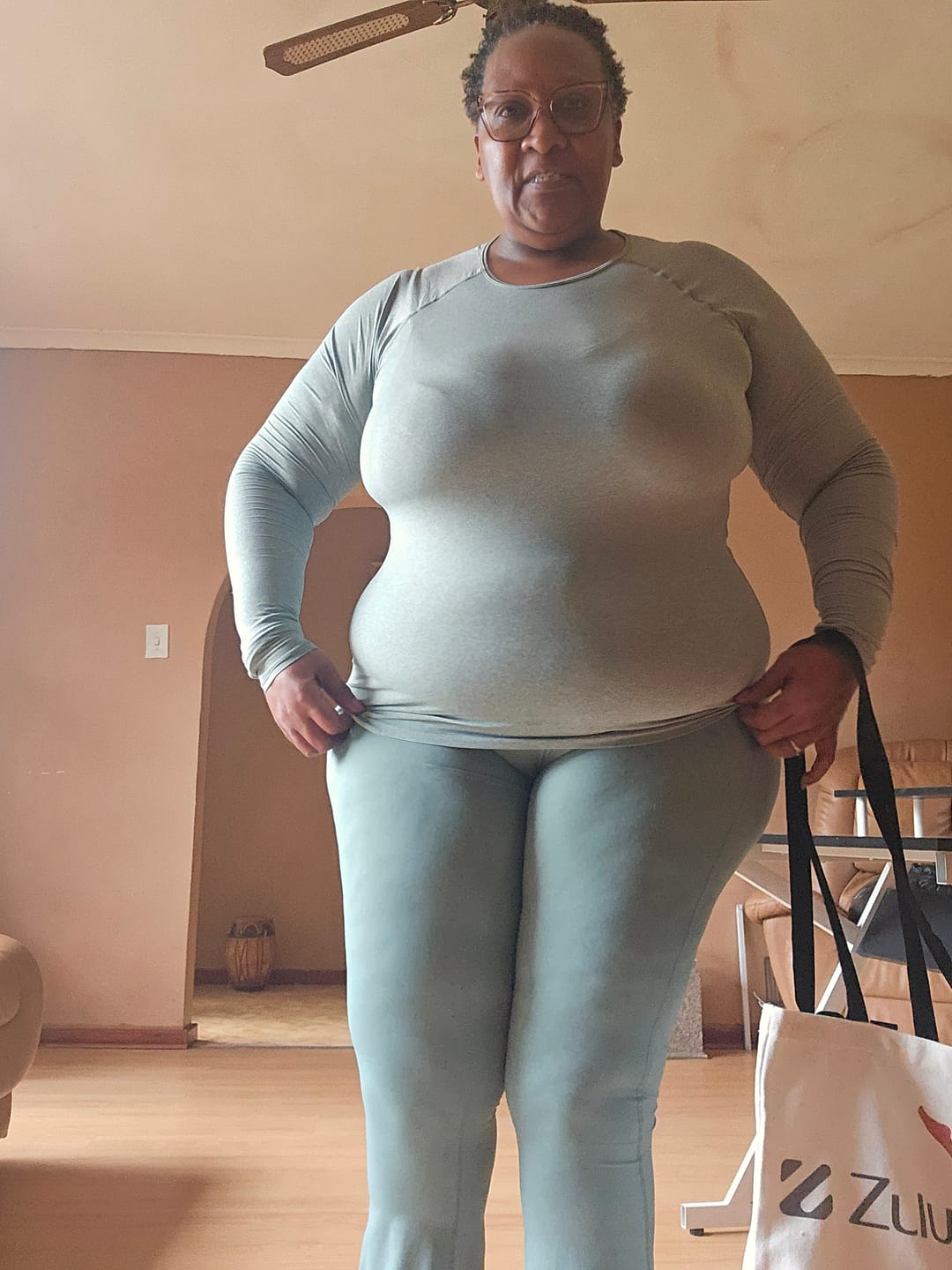 Customer photo review of Women’s Breathable Long Sleeve Gym Set