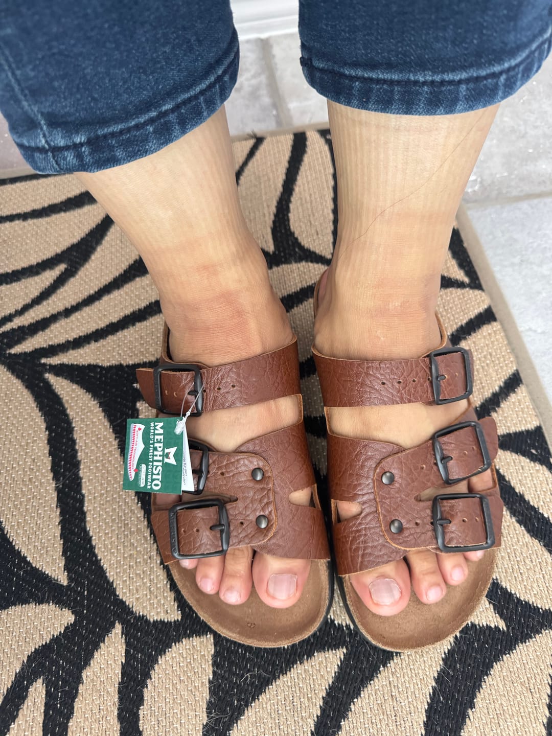 Customer photo review of Zach Fit - Tan