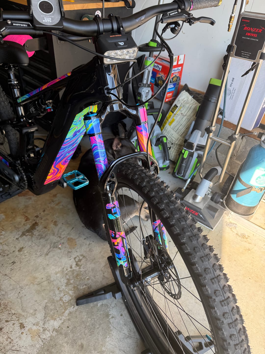 Customer photo review of Oil Slick Frame Keeper