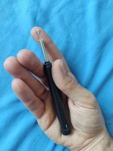 Customer photo review of Nettoyeur d’Oreilles Intelligent