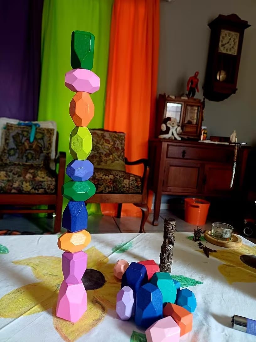 Customer photo review of Montessori Holzsteine Stapelset Kleinkind | Bunte Balanciersteine Feinmotorik Kreativspiel