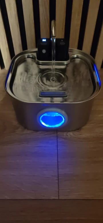 Customer photo review of 3.2L Pet Water Fountain – Wireless or Plug-In Options
