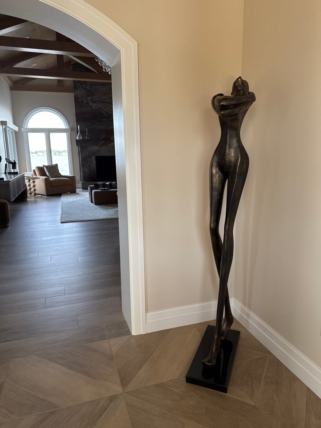 Customer photo review of Tall Figurative Statue #WH037