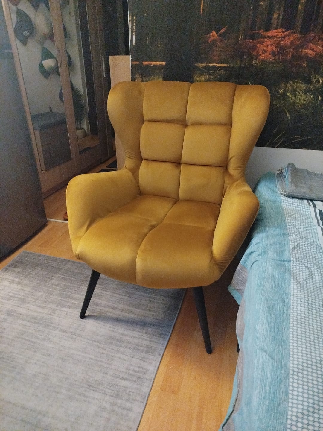 Customer photo review of Fotoliu clasic TYRION, stofa catifelata galben mustar - Bluvel 68, 75x86x91 cm