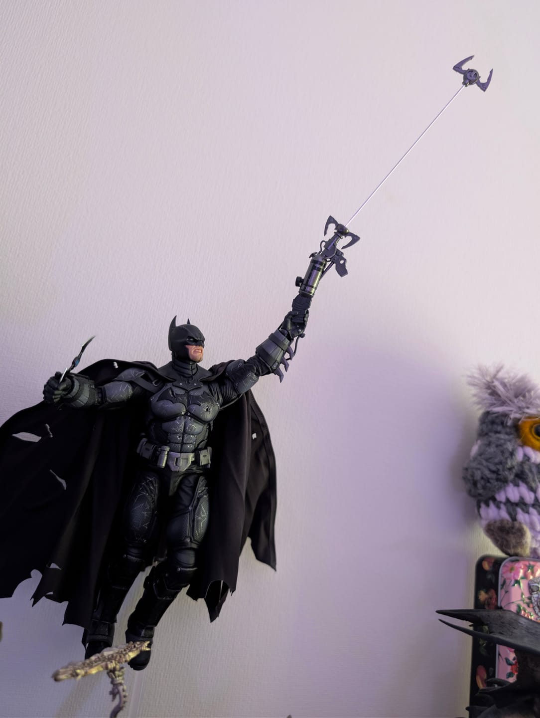 Customer photo review of Batman: Arkham Origins - Batman (Battle Damaged Version) Action Figure