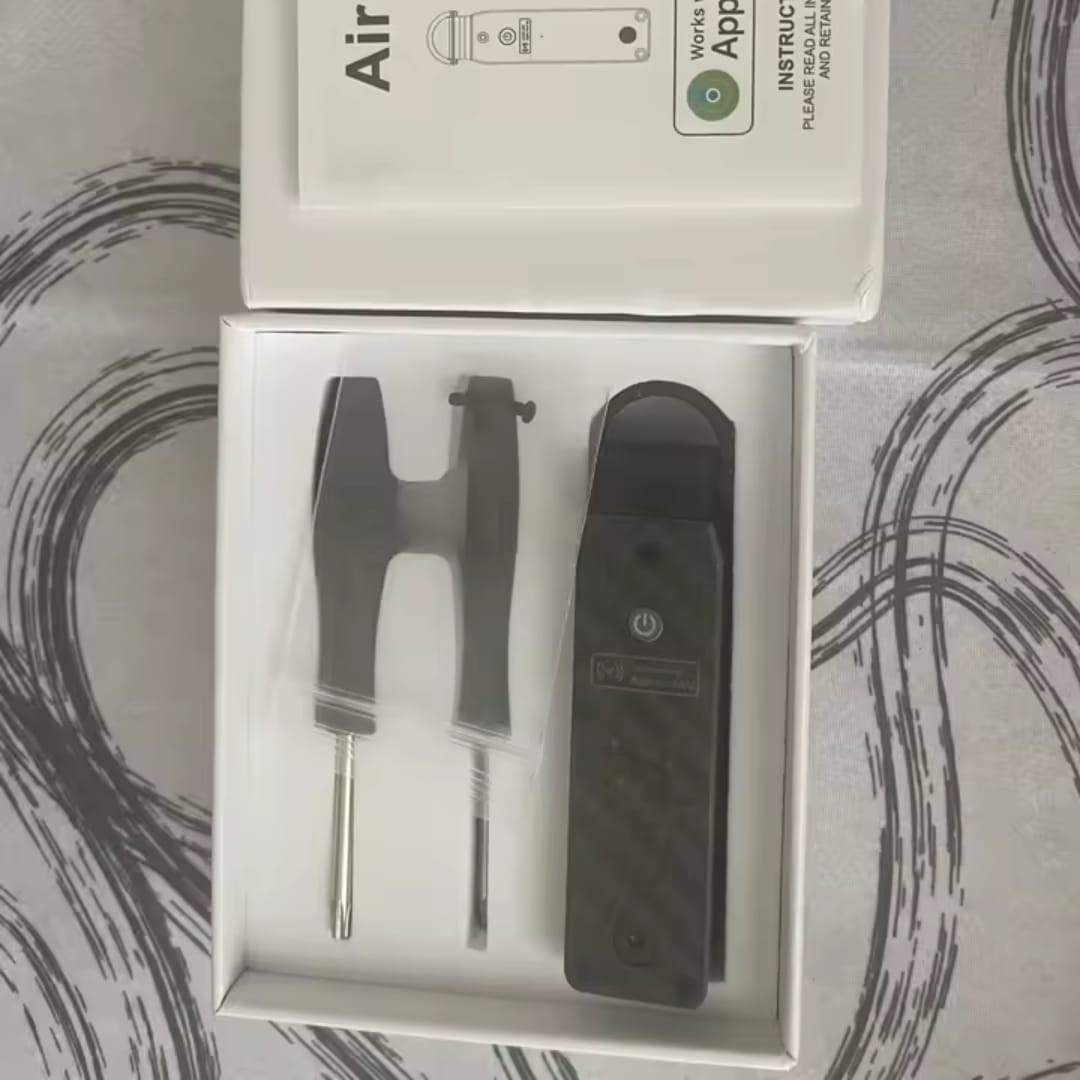 Customer photo review of Trakey – Smart Key Organizer