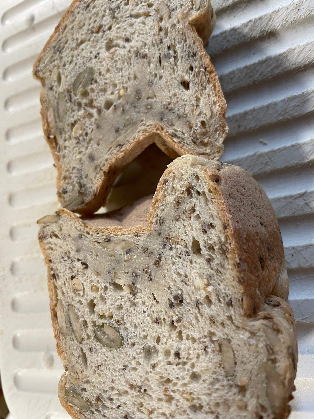 Customer photo review of Bio Sauerteigbrot mit Chia & Quinoa glutenfrei