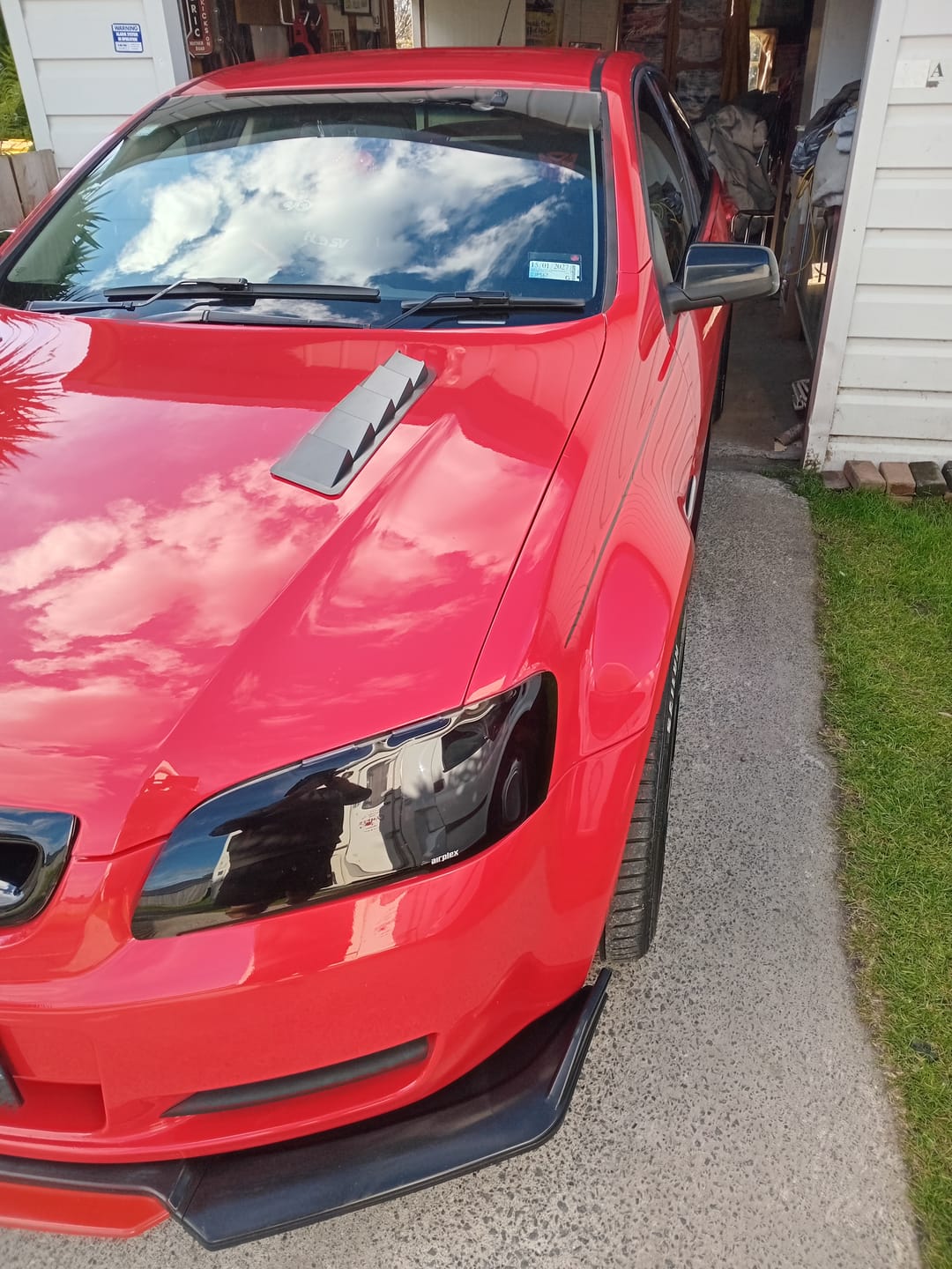 Customer photo review of Holden Emblem Red