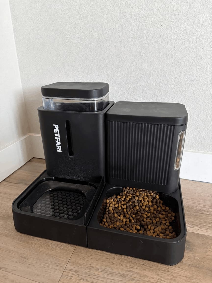 Customer photo review of Futter- & Wasserspender DuoFlow